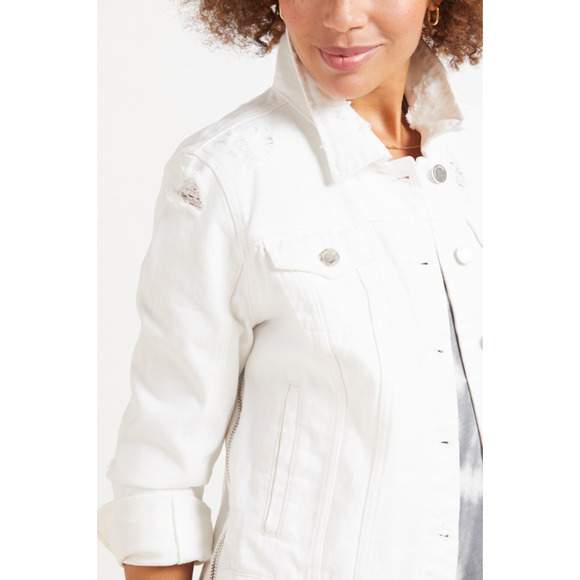 BLANKNYC NWT Evereve Lightbox White Distressed Denim Jacket // S - Picture 4 of 13
